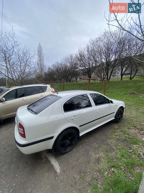 Лифтбек Skoda Octavia 2001 в Верхнеднепровске