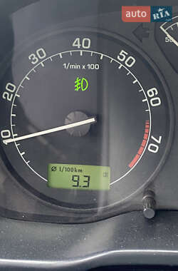 Лифтбек Skoda Octavia 2001 в 