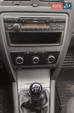 Универсал Skoda Octavia 2011 в 