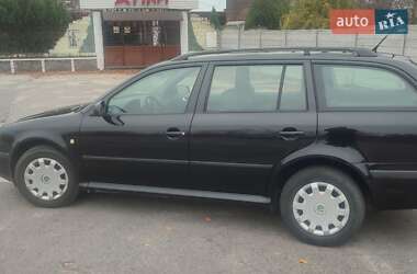 Універсал Skoda Octavia 2002 в 