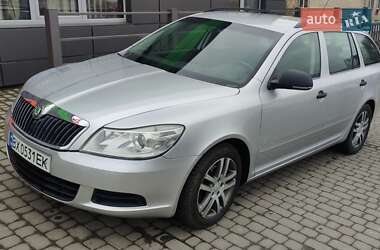 Универсал Skoda Octavia 2011 в 