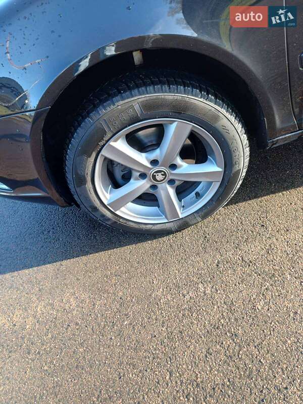 Универсал Skoda Octavia 2009 в Ковеле