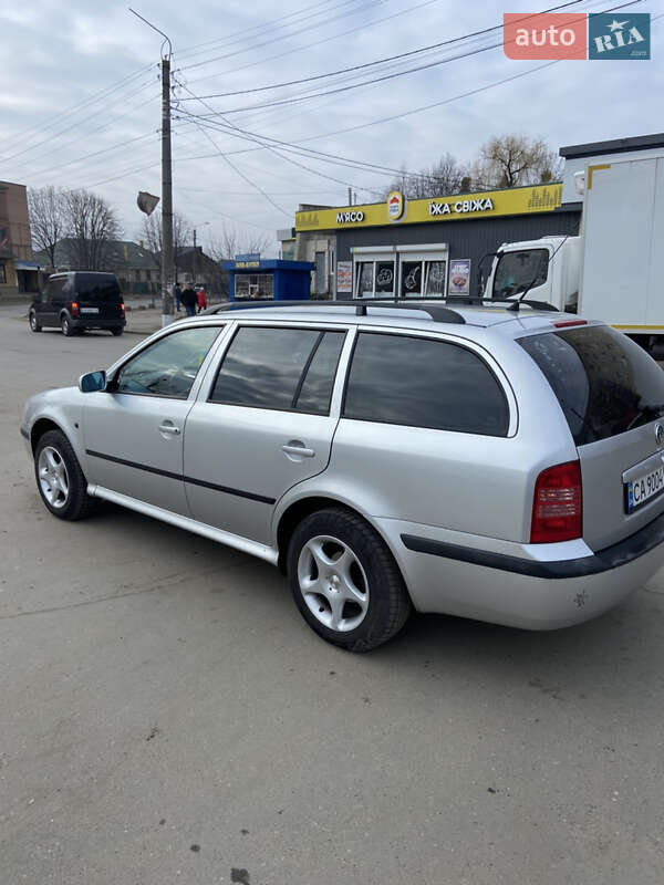 Універсал Skoda Octavia 2004 в Лисянці