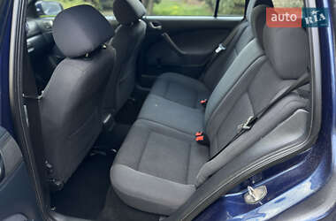 Универсал Skoda Octavia 2010 в 