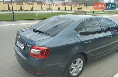 Лифтбек Skoda Octavia 2017 в 
