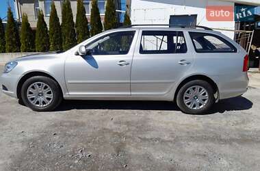 Универсал Skoda Octavia 2009 в 