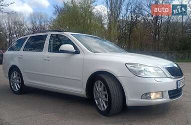 Универсал Skoda Octavia 2011 в 