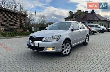 Лифтбек Skoda Octavia 2009 в 