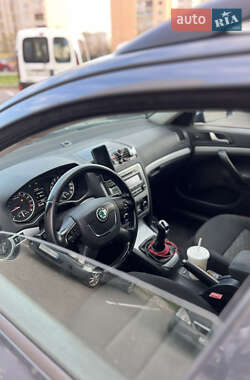 Універсал Skoda Octavia 2011 в 
