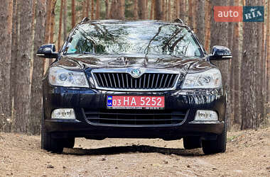 Универсал Skoda Octavia 2010 в 