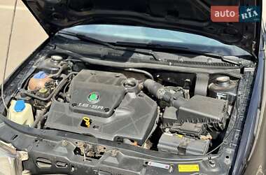 Лифтбек Skoda Octavia 1998 в 