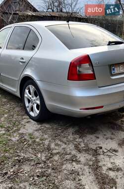 Лифтбек Skoda Octavia 2009 в 