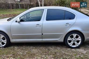 Лифтбек Skoda Octavia 2009 в 