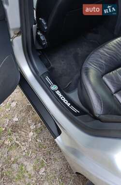 Лифтбек Skoda Octavia 2009 в 