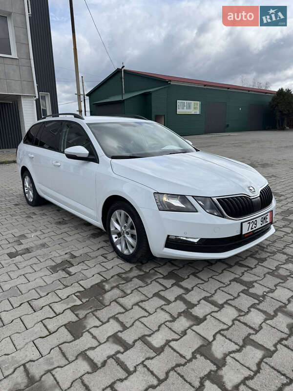 Універсал Skoda Octavia 2019 в 
