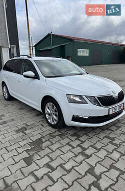 Універсал Skoda Octavia 2019 в 