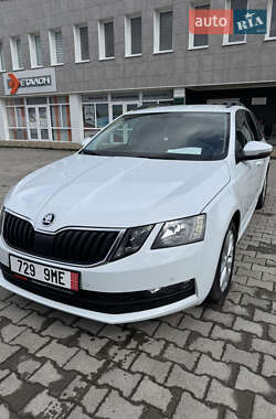 Універсал Skoda Octavia 2019 в 