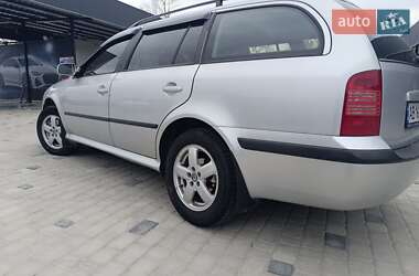 Универсал Skoda Octavia 2006 в 