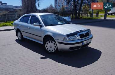 Ліфтбек Skoda Octavia 2006 в 