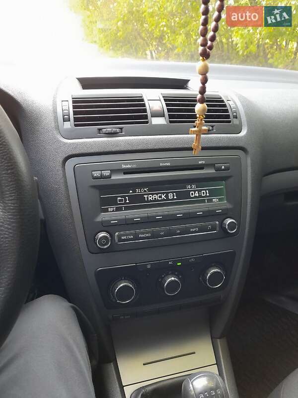 Універсал Skoda Octavia 2011 в Краснограді