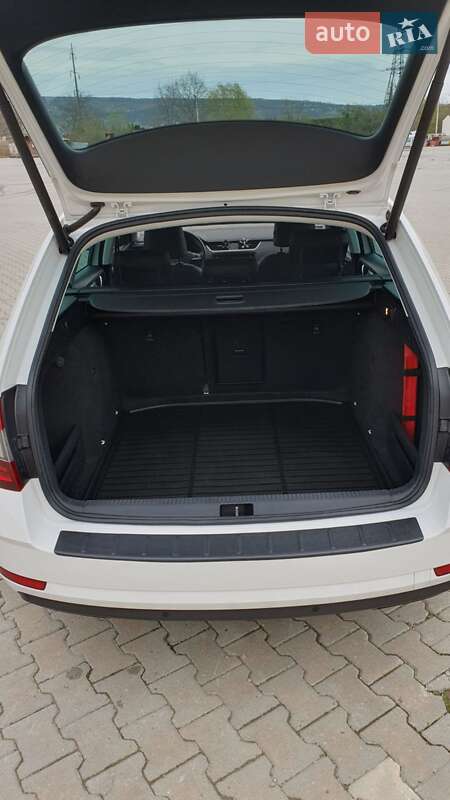 Универсал Skoda Octavia 2019 в Черновцах