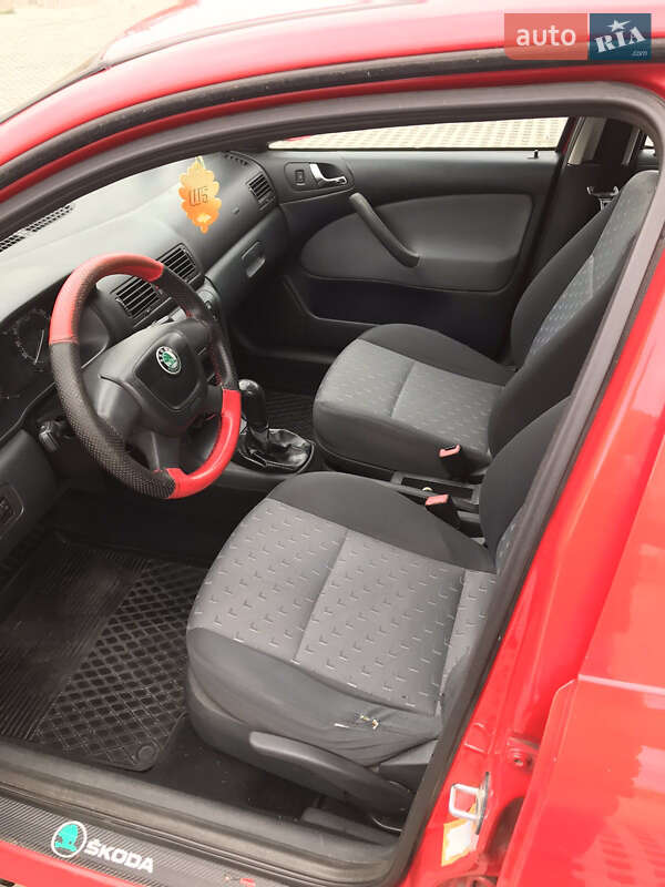 Лифтбек Skoda Octavia 2009 в Тульчине