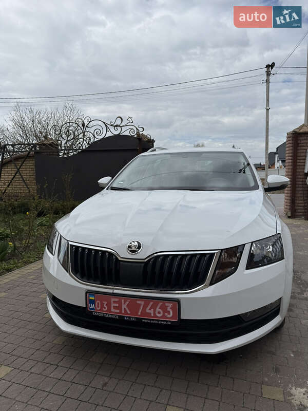 Універсал Skoda Octavia 2018 в Луцьку