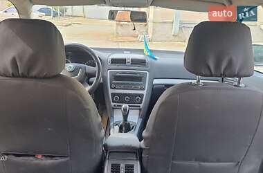Ліфтбек Skoda Octavia 2012 в 