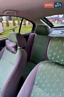Ліфтбек Skoda Octavia 2000 в 