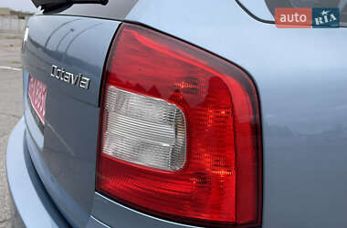 Універсал Skoda Octavia 2009 в 