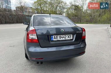 Лифтбек Skoda Octavia 2009 в 