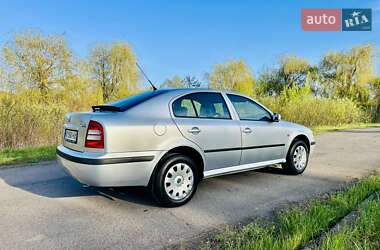 Лифтбек Skoda Octavia 2008 в 
