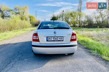 Лифтбек Skoda Octavia 2008 в 