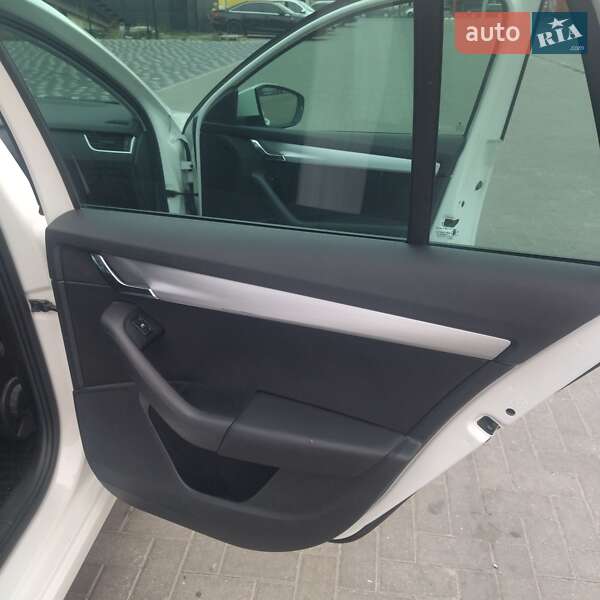 Универсал Skoda Octavia 2017 в Шепетовке фото 10 Универсал Skoda Octavia 2017 в Шепетовке