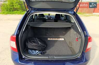 Универсал Skoda Octavia 2010 в 