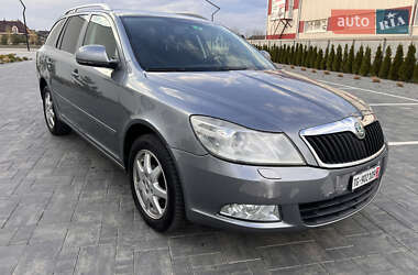 Универсал Skoda Octavia 2012 в 