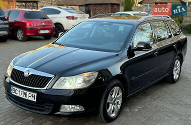 Универсал Skoda Octavia 2010 в 