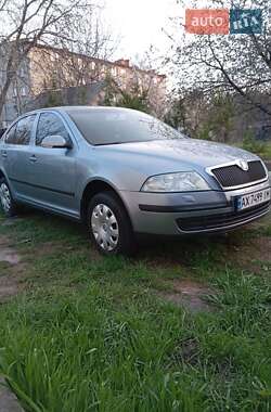 Лифтбек Skoda Octavia 2006 в 