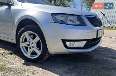 Лифтбек Skoda Octavia 2013 в 