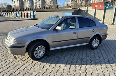 Лифтбек Skoda Octavia 2007 в 
