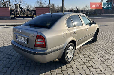 Лифтбек Skoda Octavia 2007 в 