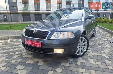 Лифтбек Skoda Octavia 2008 в 