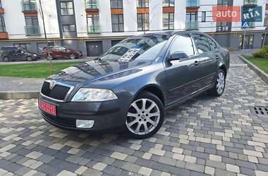 Лифтбек Skoda Octavia 2008 в 