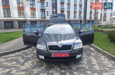 Лифтбек Skoda Octavia 2008 в 