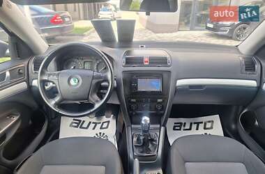 Лифтбек Skoda Octavia 2008 в 