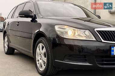 Универсал Skoda Octavia 2012 в 