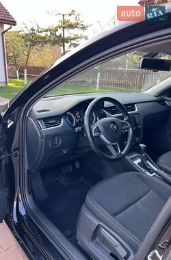 Лифтбек Skoda Octavia 2015 в 