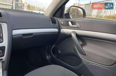 Универсал Skoda Octavia 2011 в 