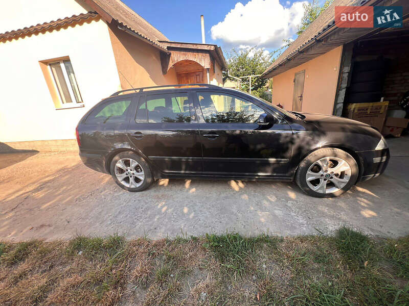 Универсал Skoda Octavia 2008 в Сумах
