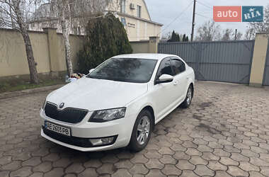 Лифтбек Skoda Octavia 2013 в 